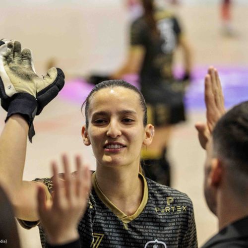 SEMIFINAL BENFICA VS HC PALAU