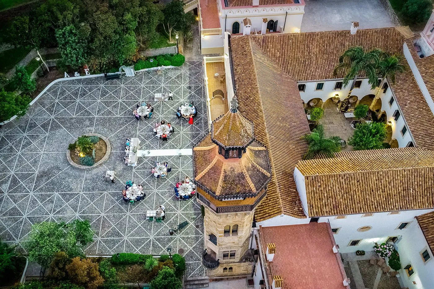 Vista aerea del Hotel Convento La Almoraima, Castellar de la Frontera. Fotógrafo de bodas en Cádiz