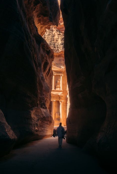 VISIT JORDAN