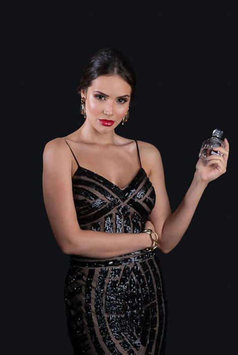 COMERCIAL