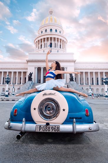Urban ballet in front of colonial Cuban architecture