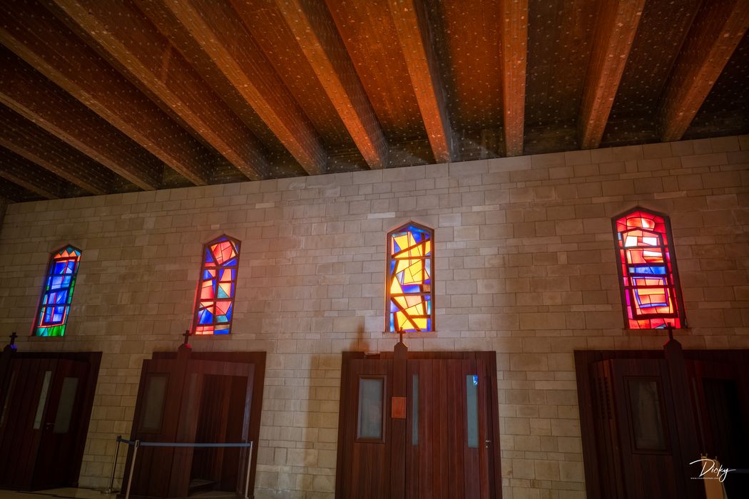 Vitrales Basilica de la Anunciacion DSC_1997-HDR.jpg
